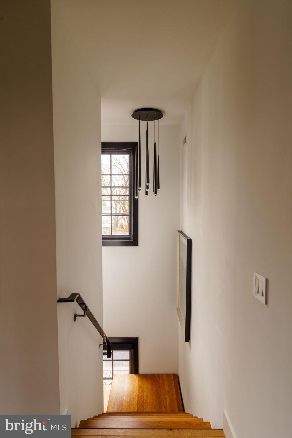 27 W MECHANIC STREET