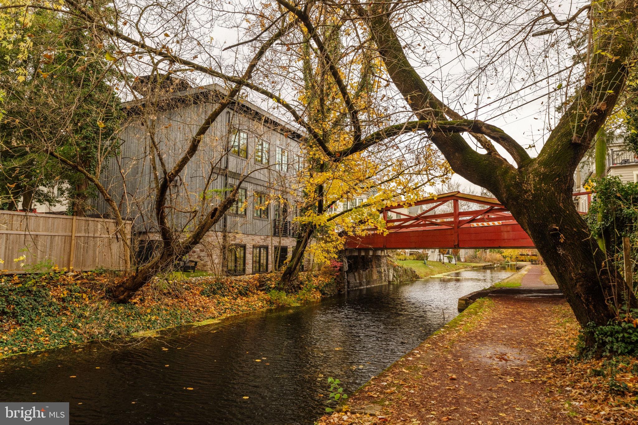 27 W MECHANIC STREET