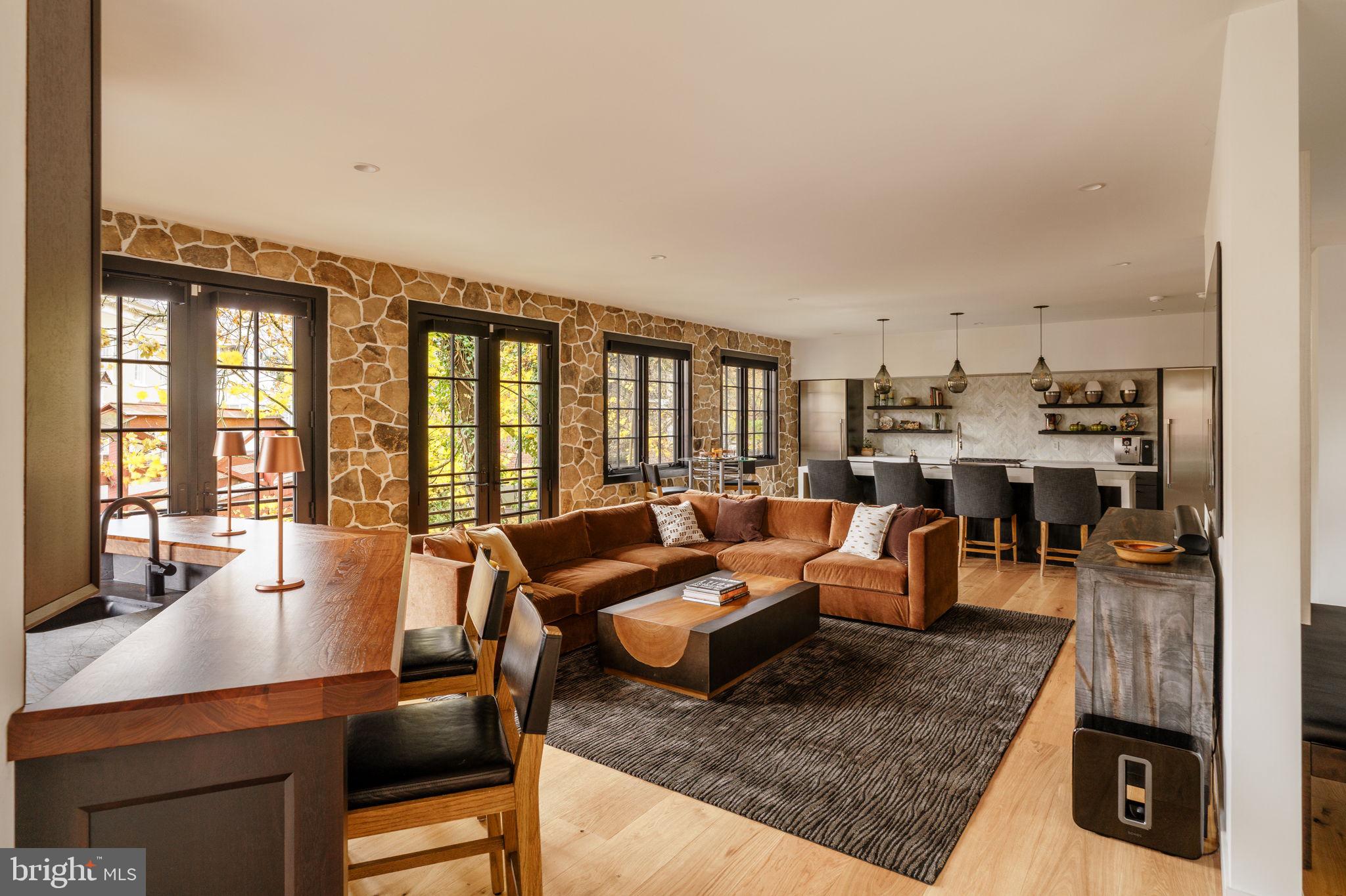 27 W MECHANIC STREET