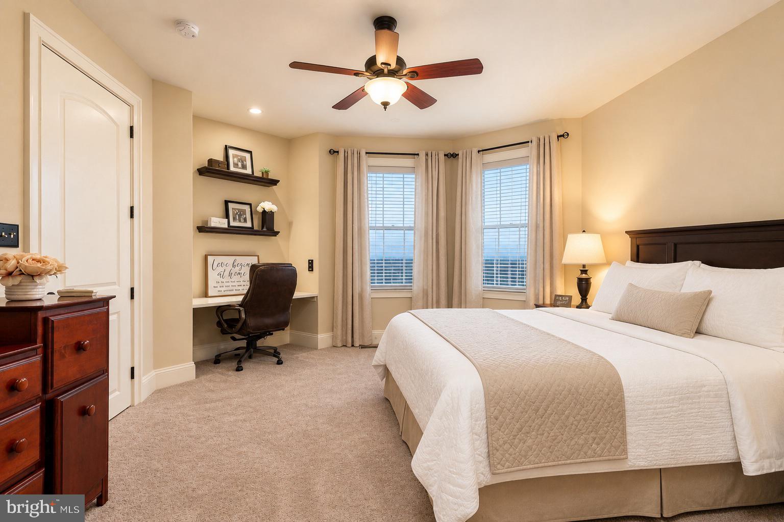 5829 RIDGEVIEW DRIVE