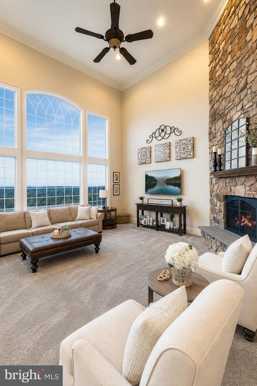 5829 RIDGEVIEW DRIVE