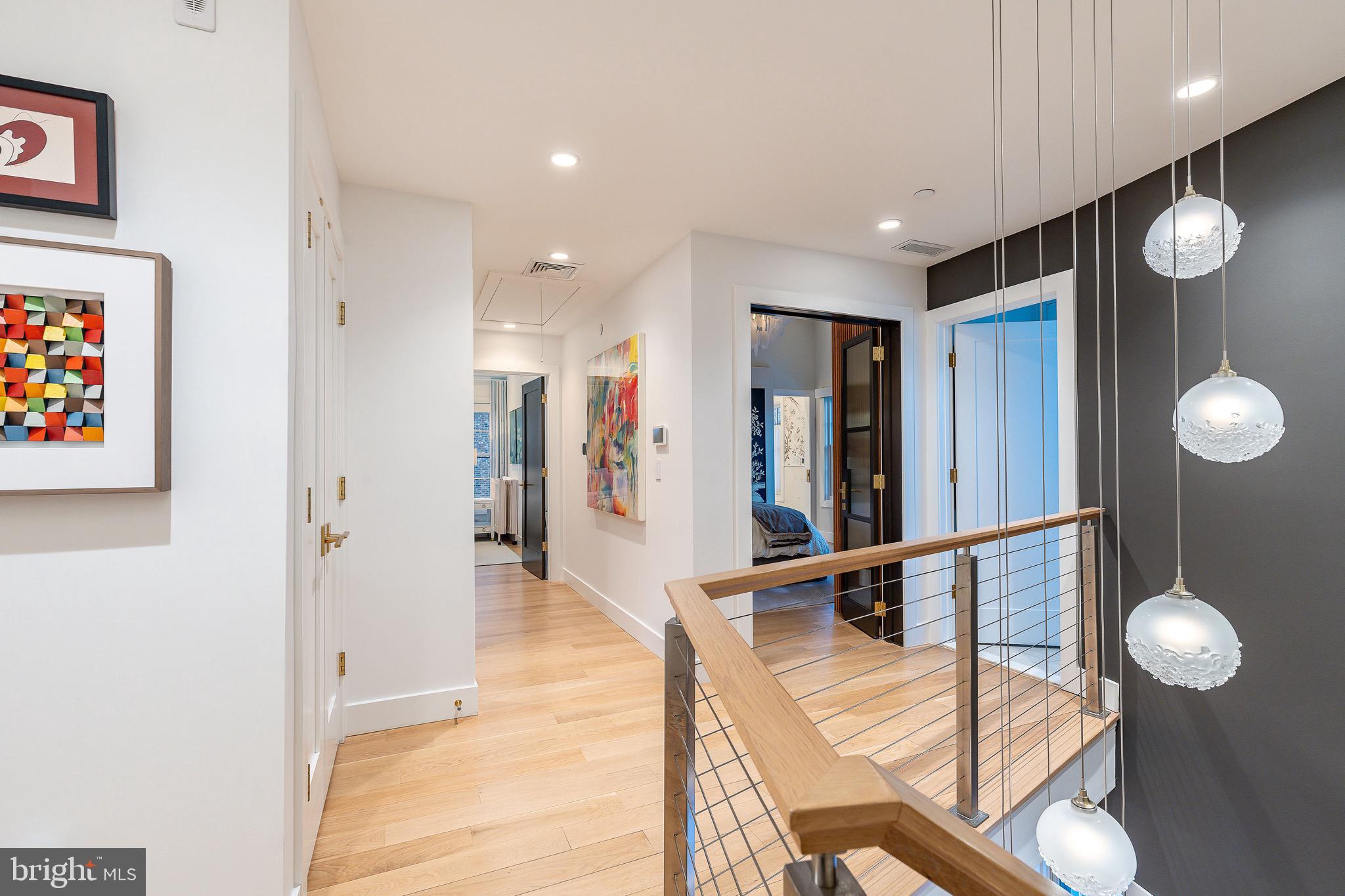 18 W MECHANIC STREET 4