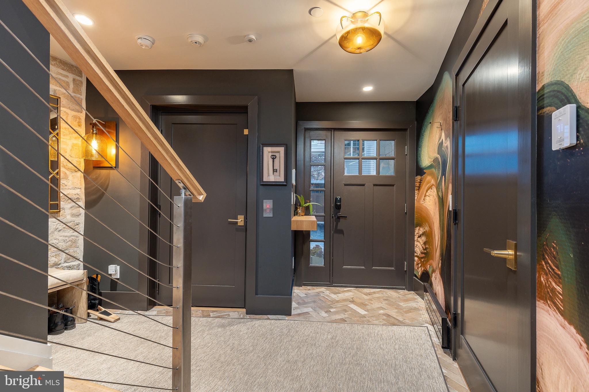 18 W MECHANIC STREET 4