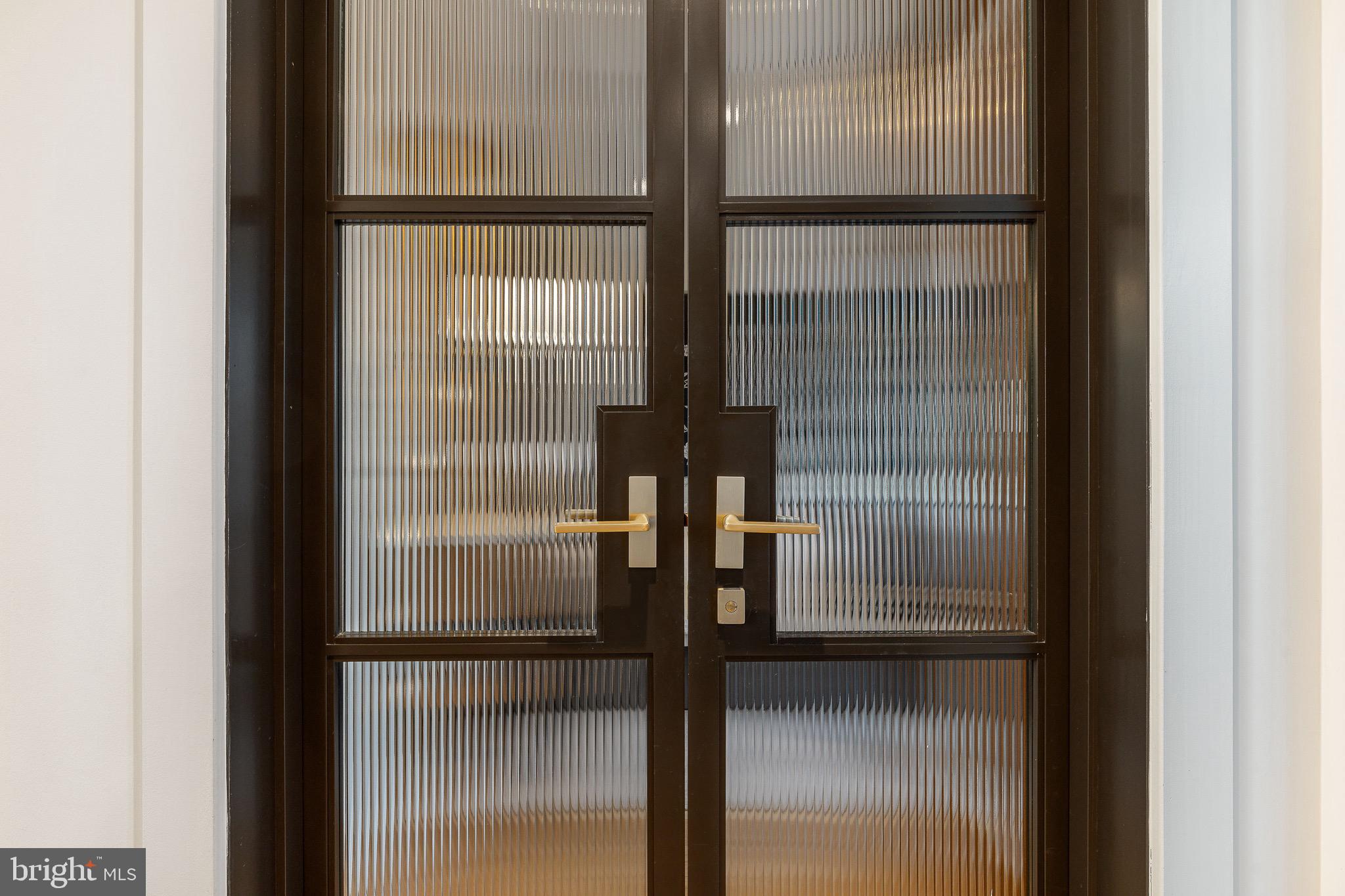 18 W MECHANIC STREET 4