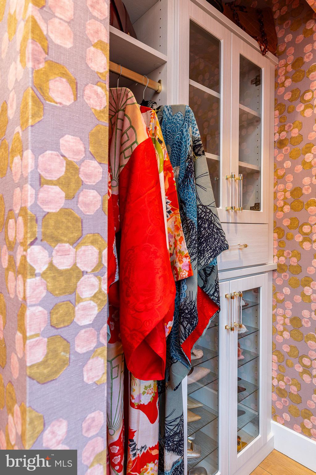 18 W MECHANIC STREET 4