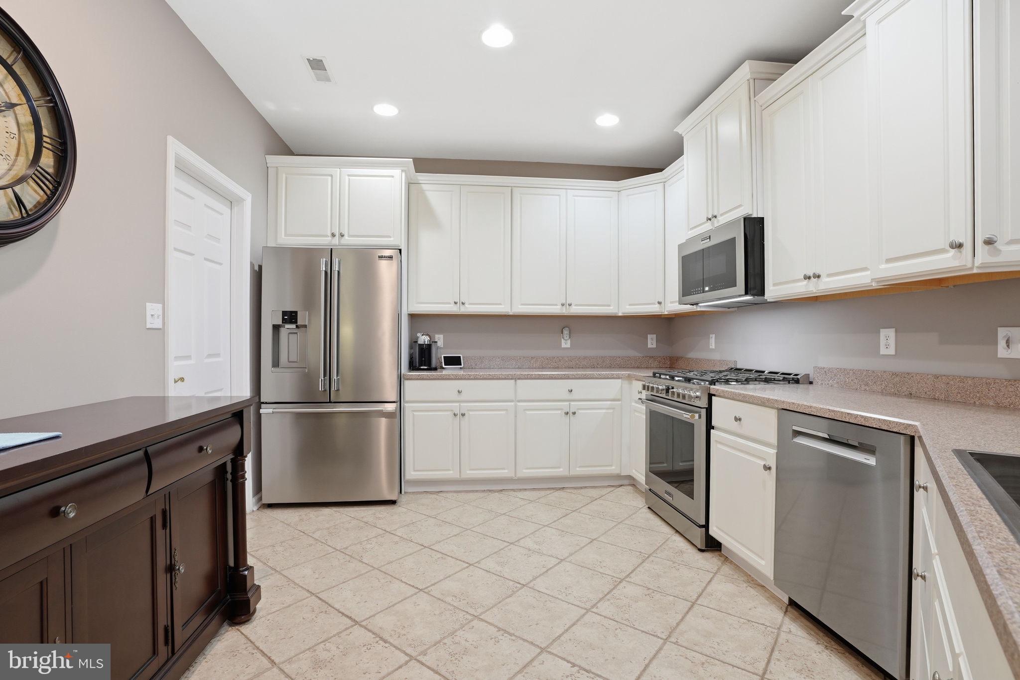 267 SHADY BROOK DRIVE 238