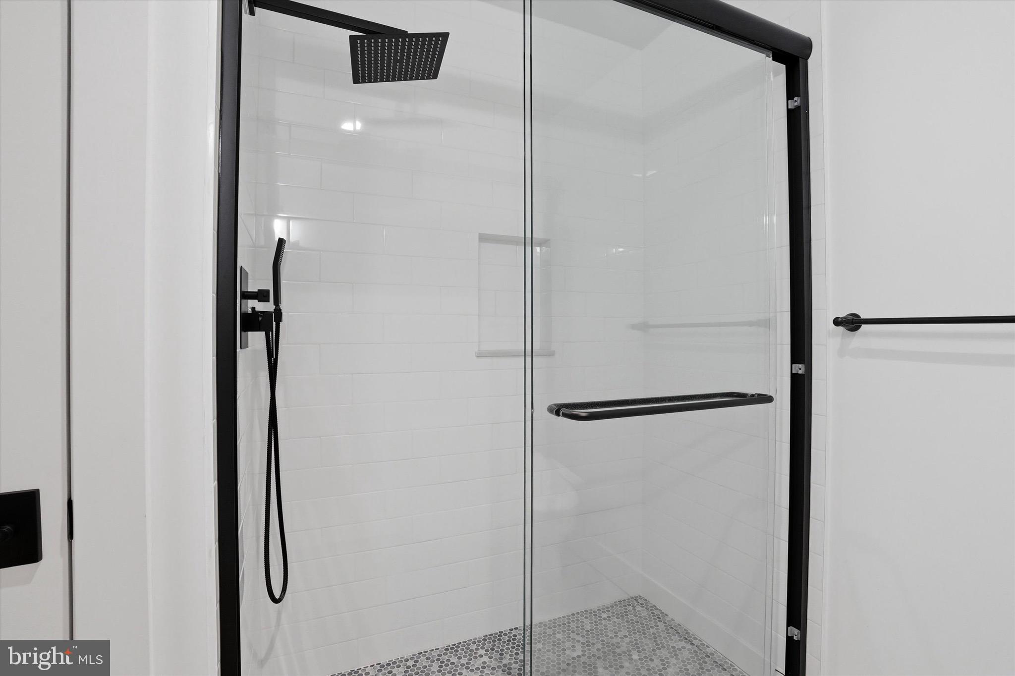 18 W MECHANIC STREET 6