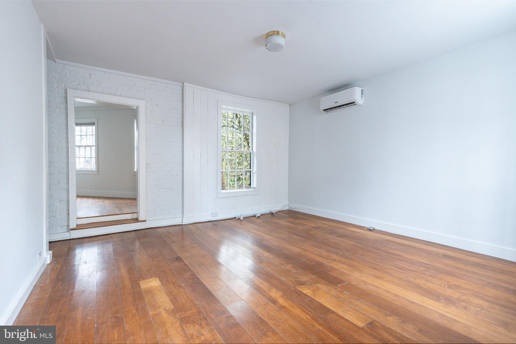 17 W MECHANIC STREET 1&2