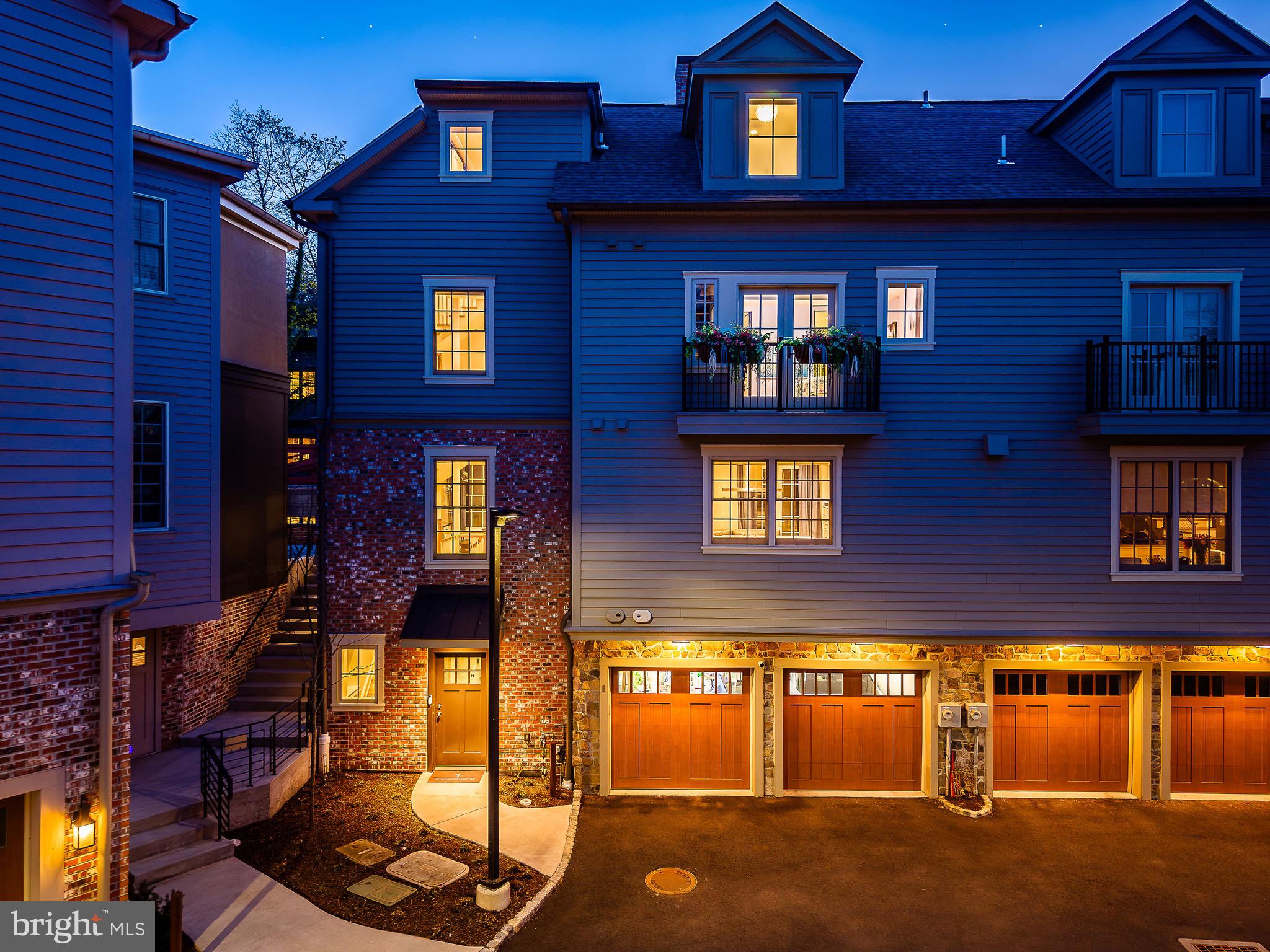 18 W MECHANIC STREET 1