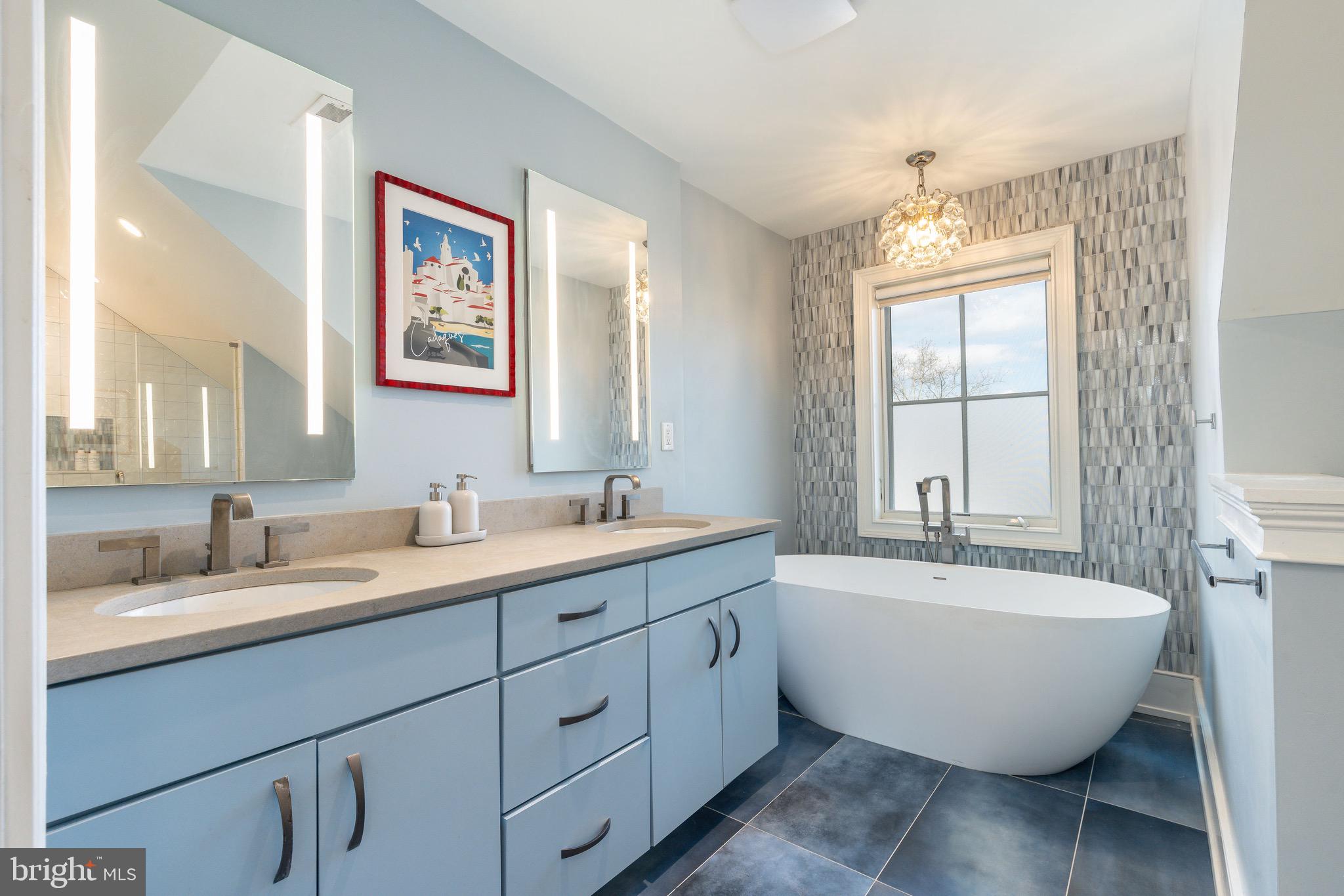 18 W MECHANIC STREET 1