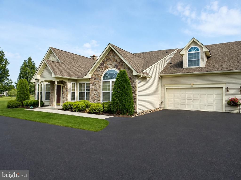 281 SHADY BROOK DRIVE Unit: 244