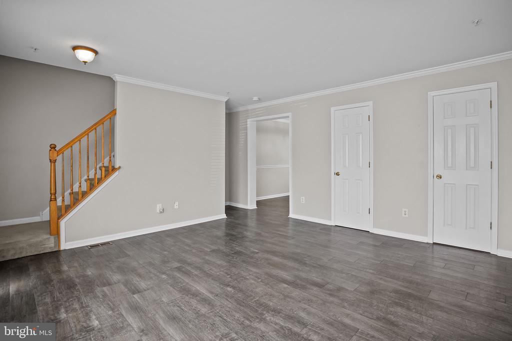 618 SONGBIRD COURT Unit: 177