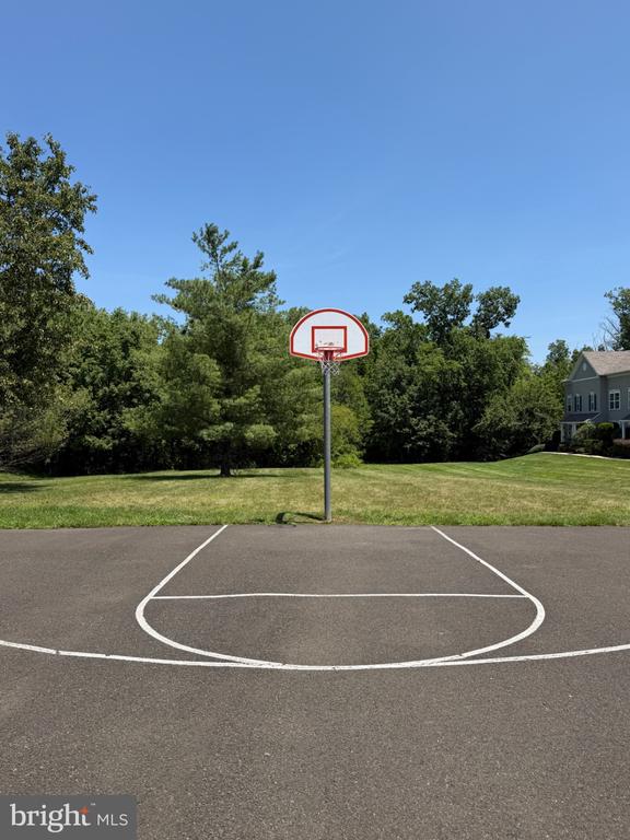 618 SONGBIRD COURT Unit: 177