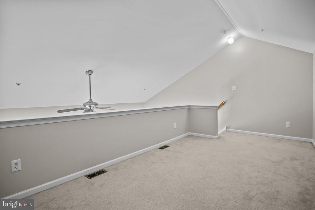 618 SONGBIRD COURT Unit: 177