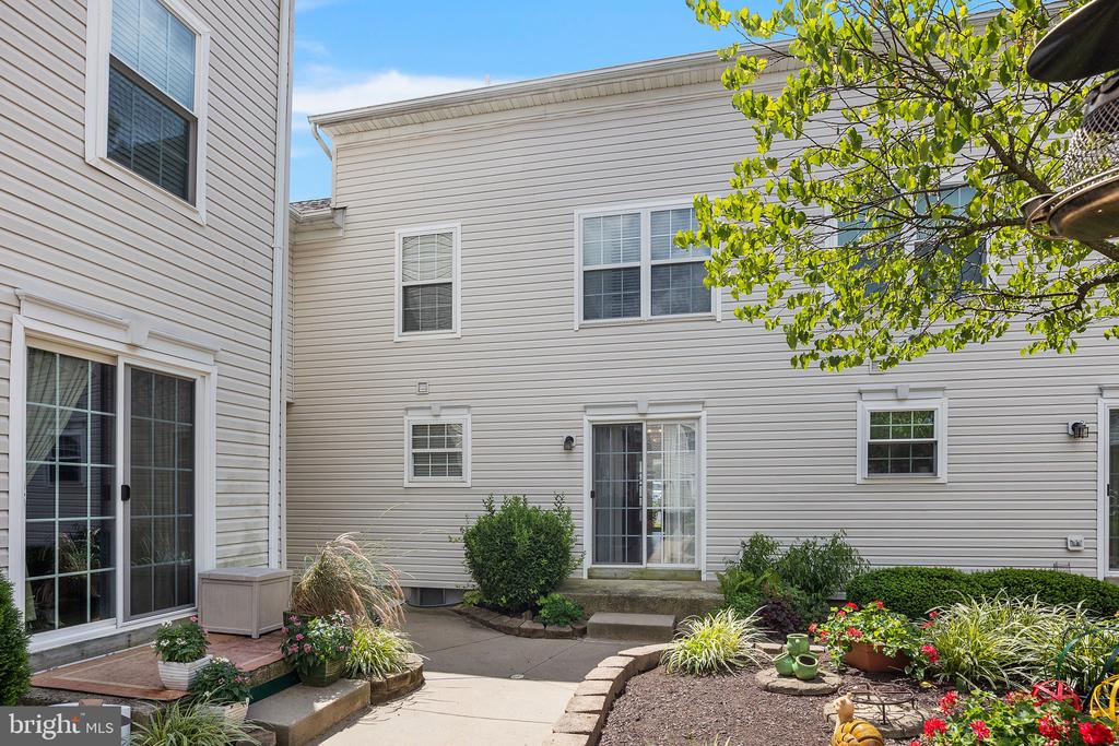 618 SONGBIRD COURT Unit: 177