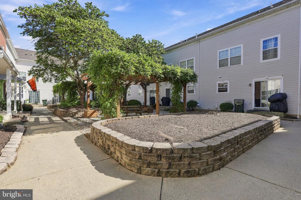 213 TANAGER COURT Unit: 258