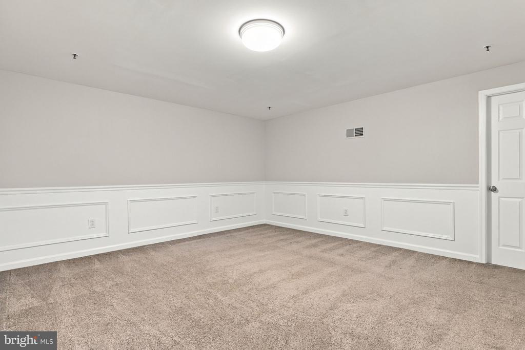 213 TANAGER COURT Unit: 258