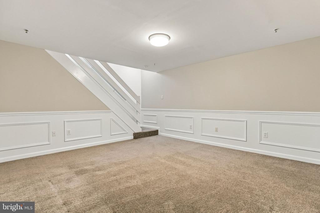 213 TANAGER COURT Unit: 258
