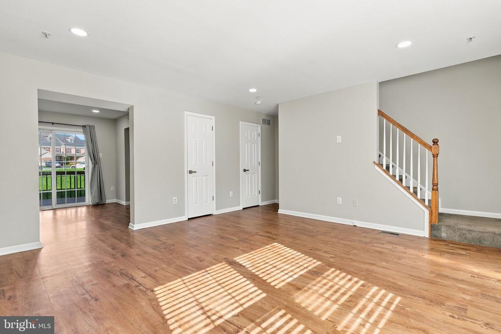 213 TANAGER COURT Unit: 258