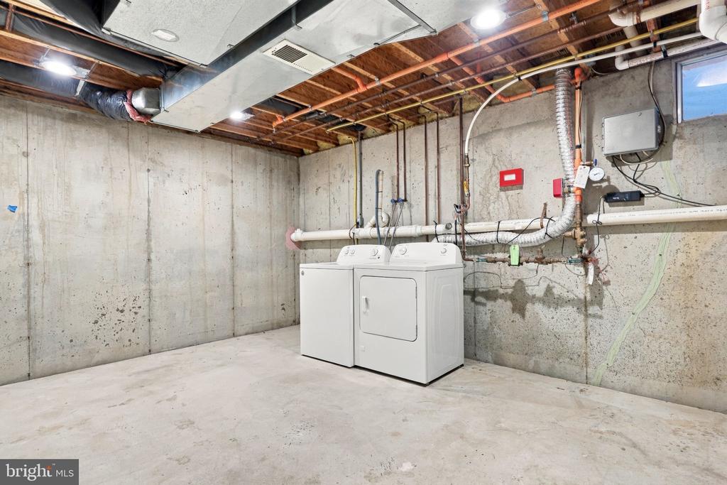 213 TANAGER COURT Unit: 258