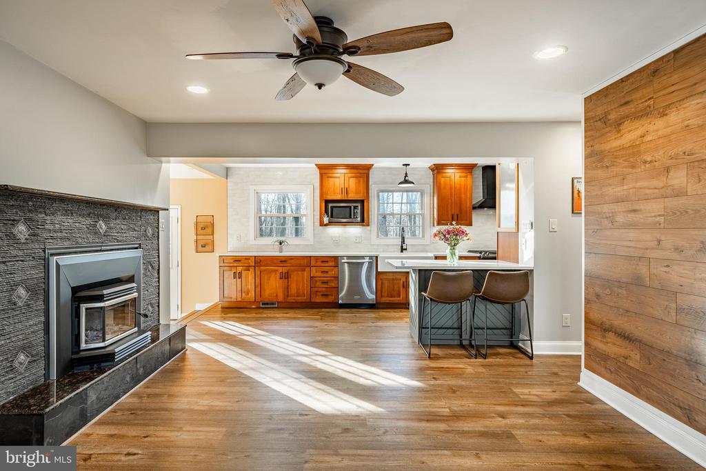 1424 FEDERAL DRIVE