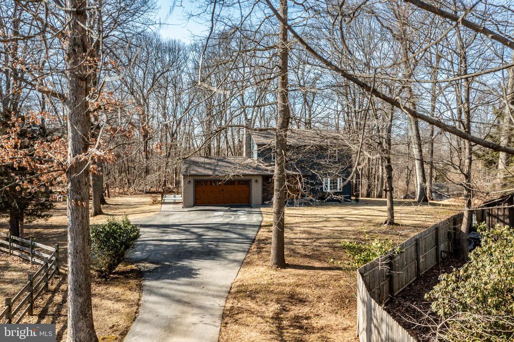 1424 FEDERAL DRIVE