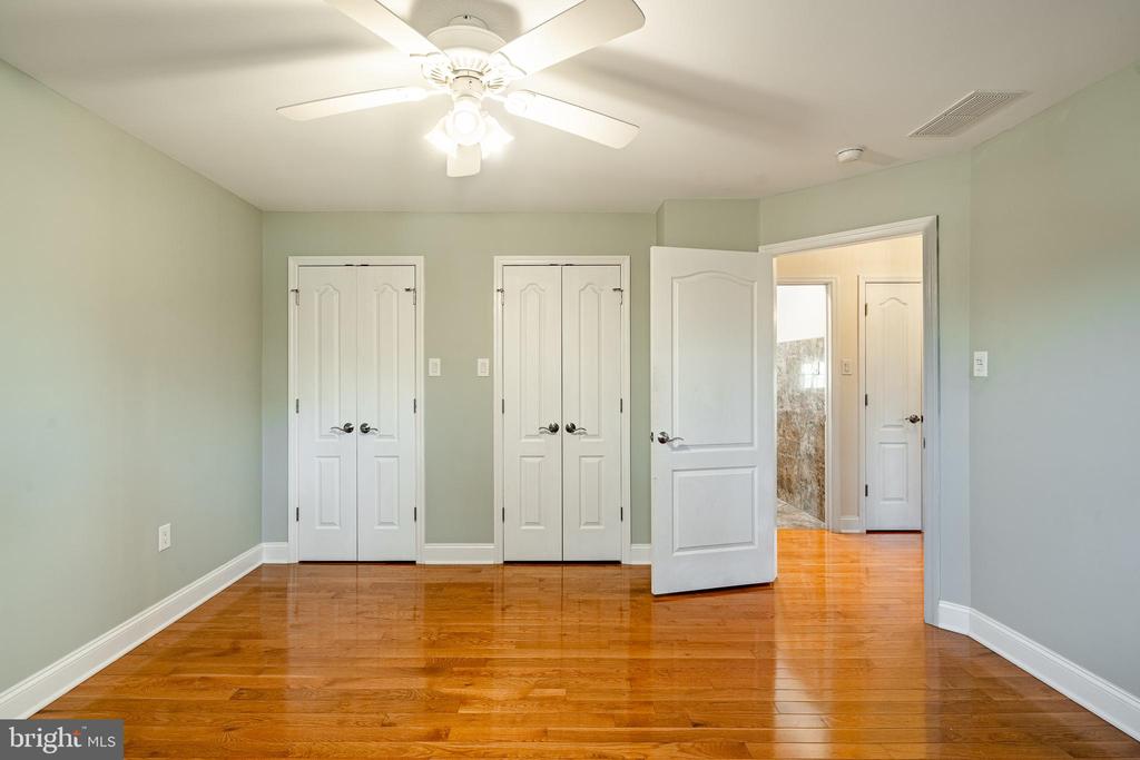 1424 FEDERAL DRIVE