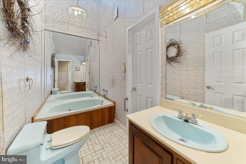 531 CHANDLER MILL ROAD
