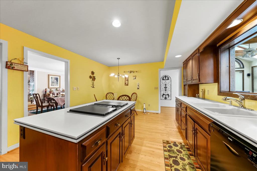 531 CHANDLER MILL ROAD