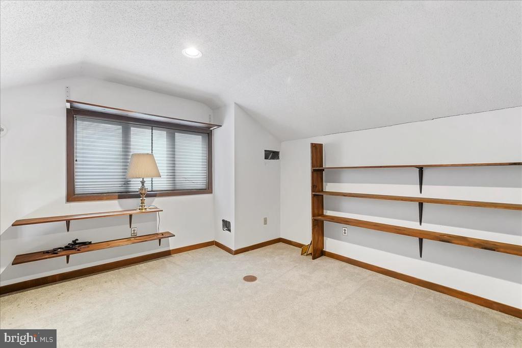 531 CHANDLER MILL ROAD