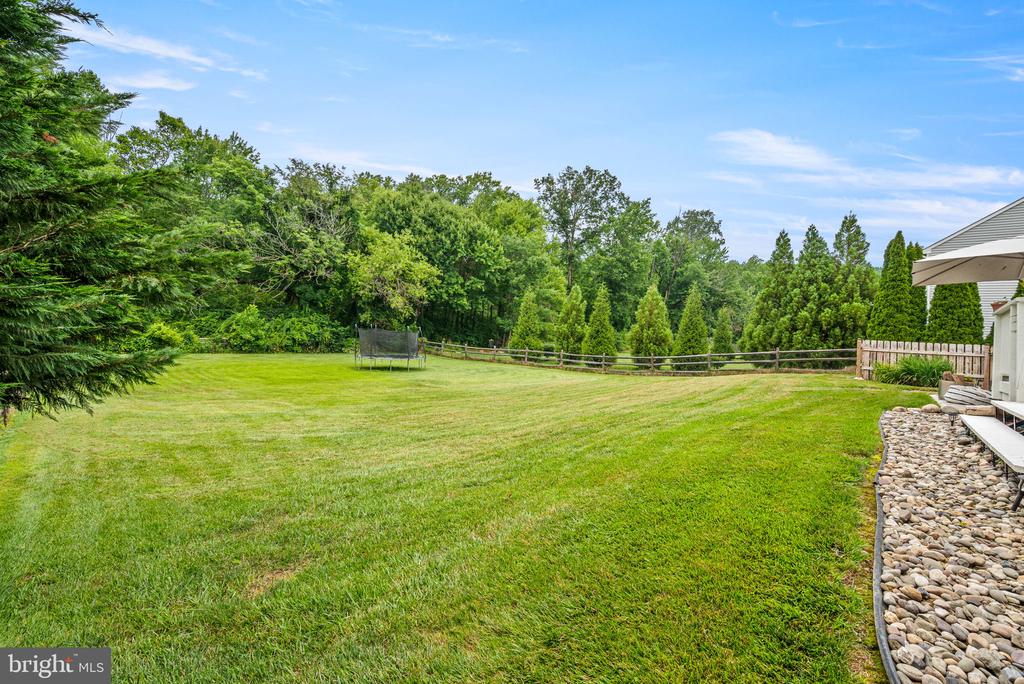 55 RAMBLEWOOD DRIVE