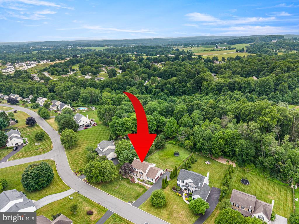 55 RAMBLEWOOD DRIVE