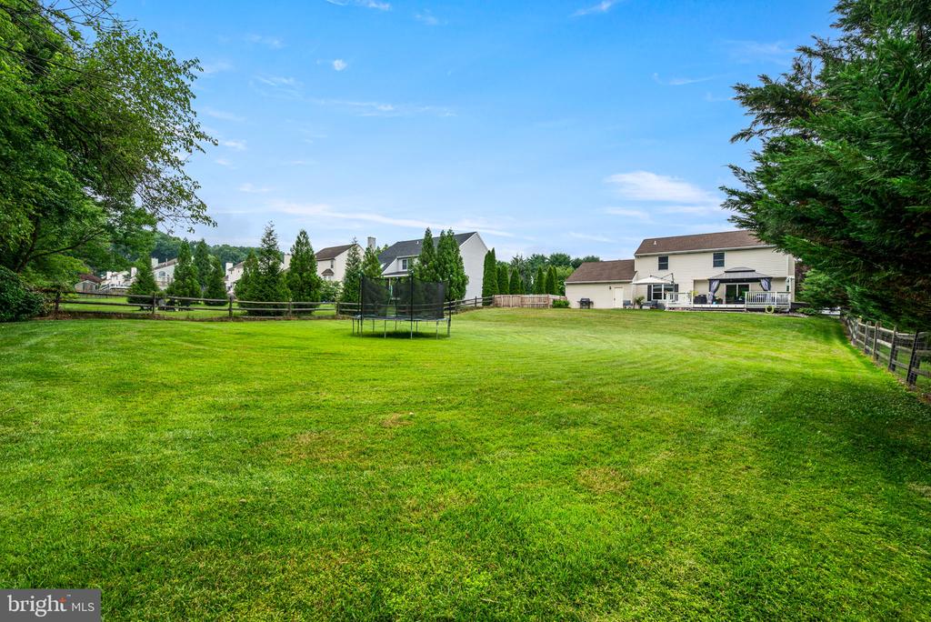 55 RAMBLEWOOD DRIVE