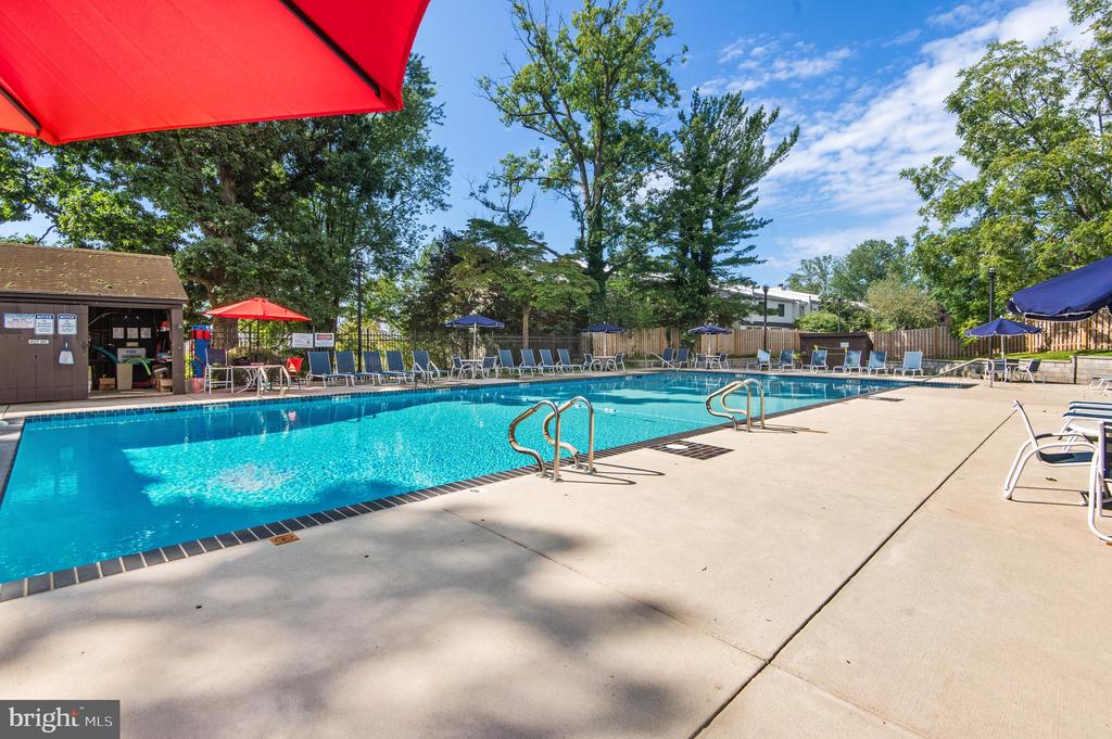 508 SUMMIT HOUSE Unit: 508