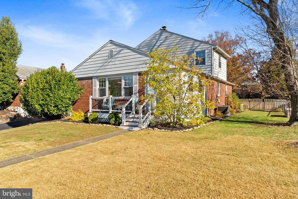 945 CHURCH ROAD
