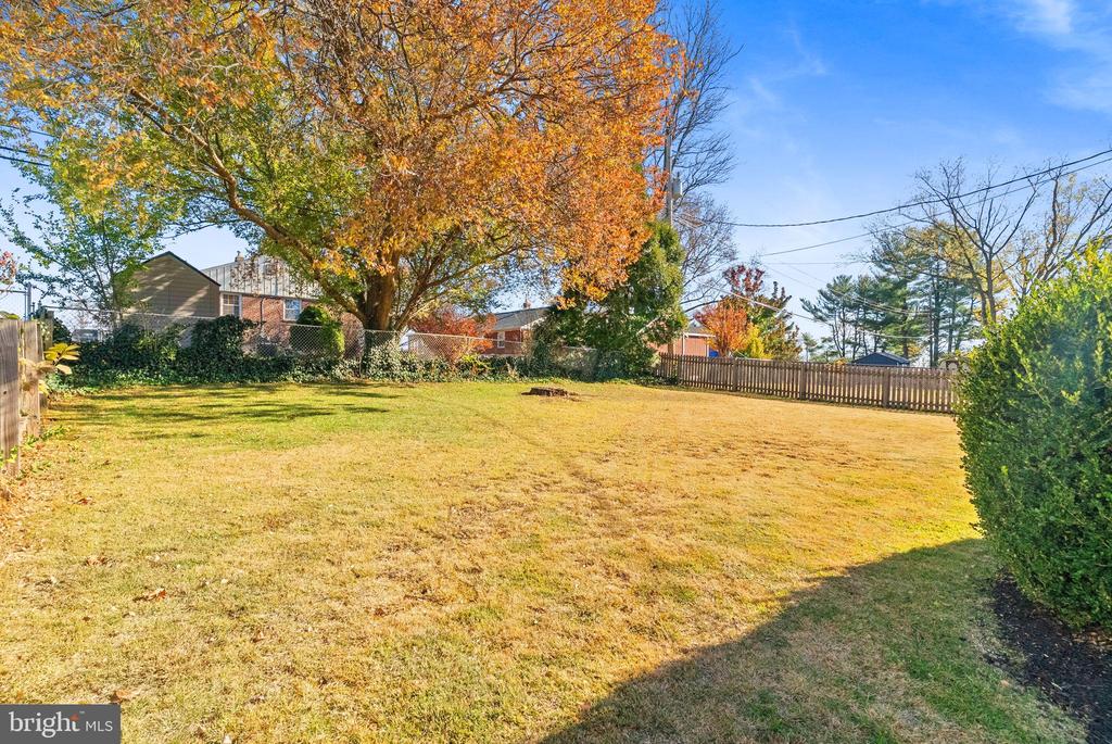 945 CHURCH ROAD