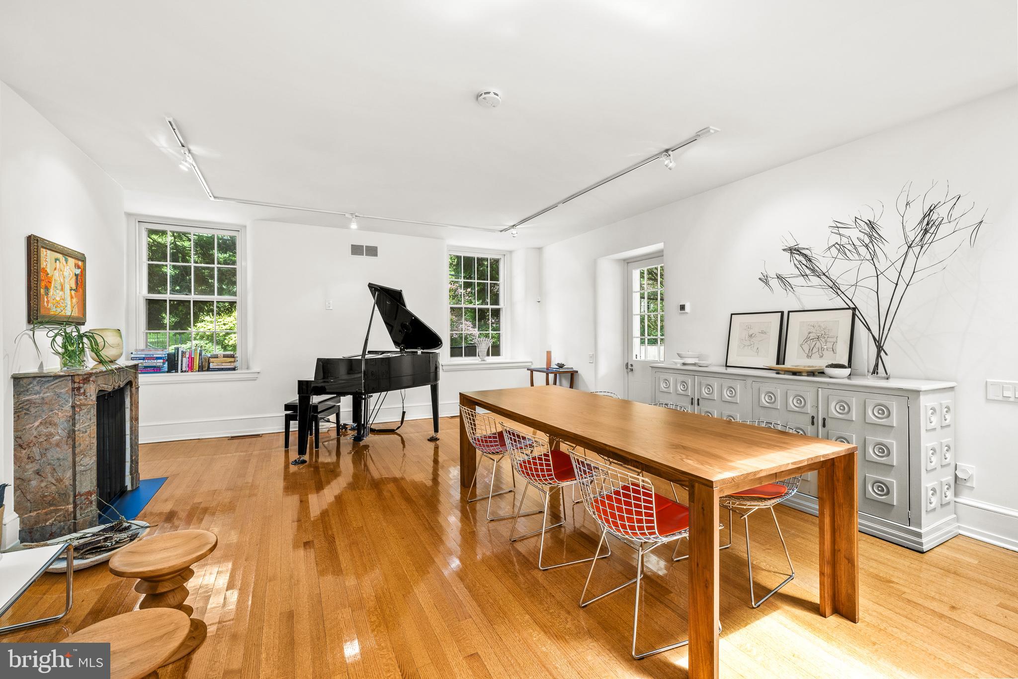 20 W OLD GULPH ROAD