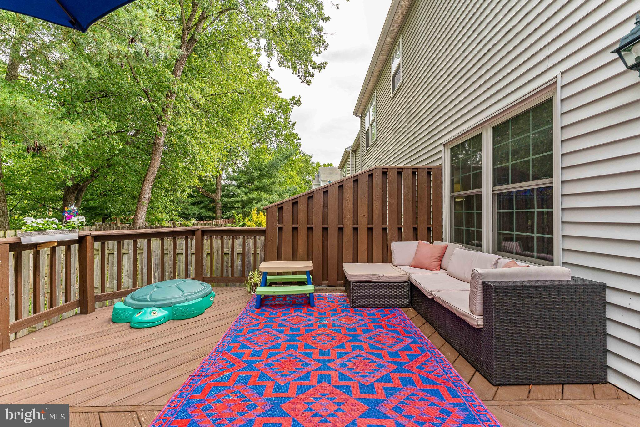 106 Spruce Ln