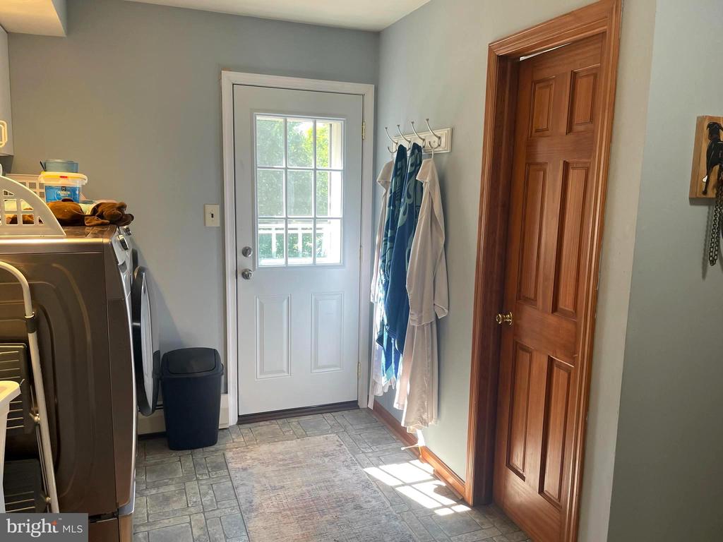340 ARIONNE DRIVE