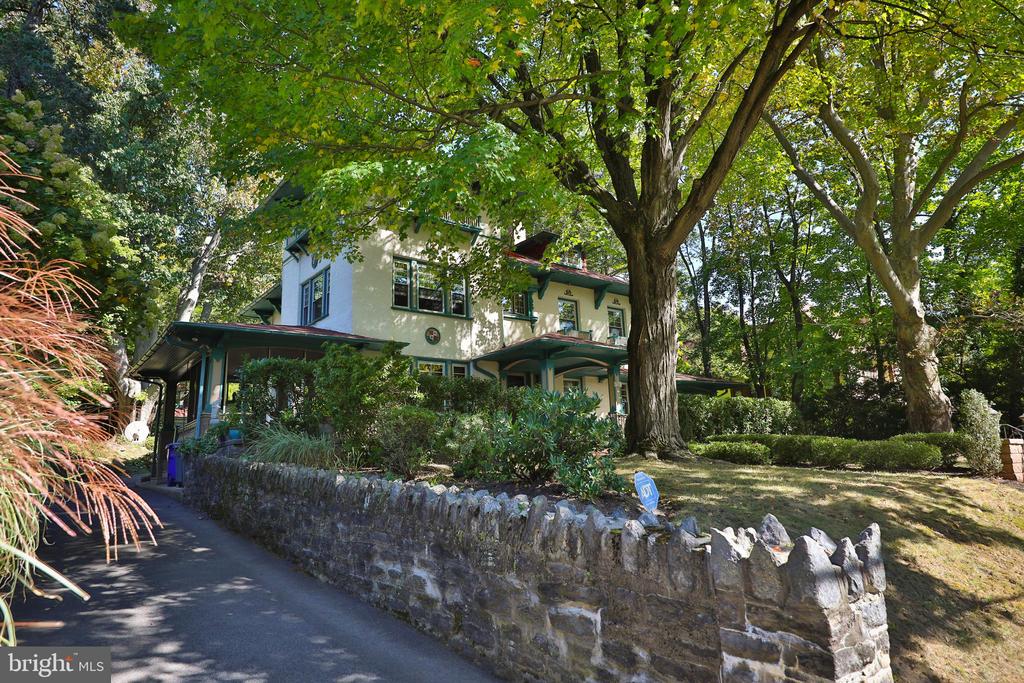 1009 SHARPLESS ROAD