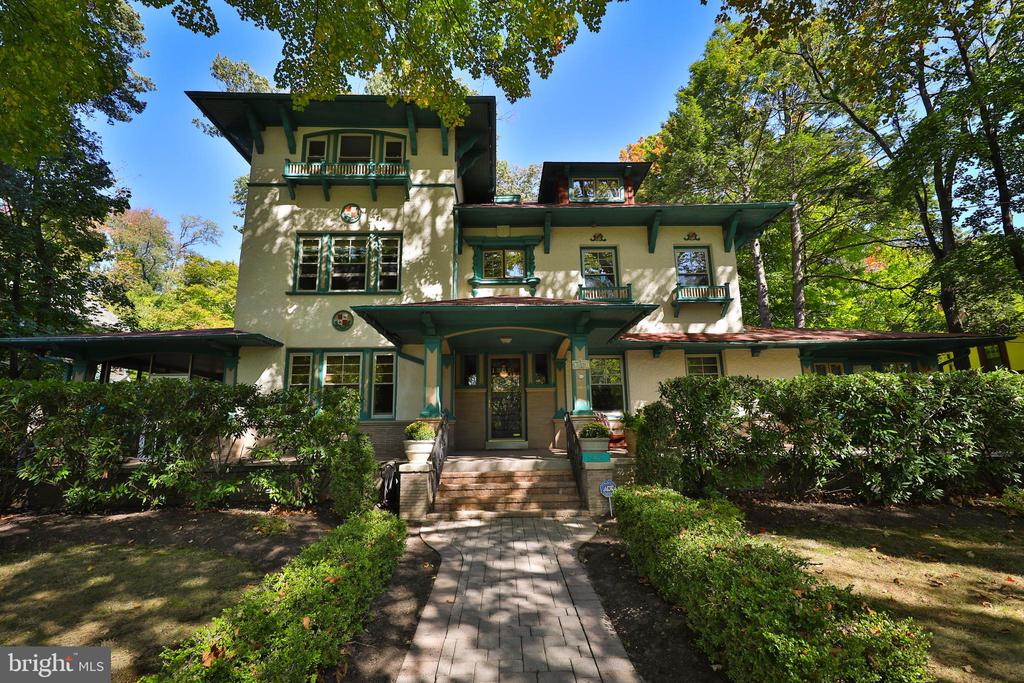 1009 SHARPLESS ROAD