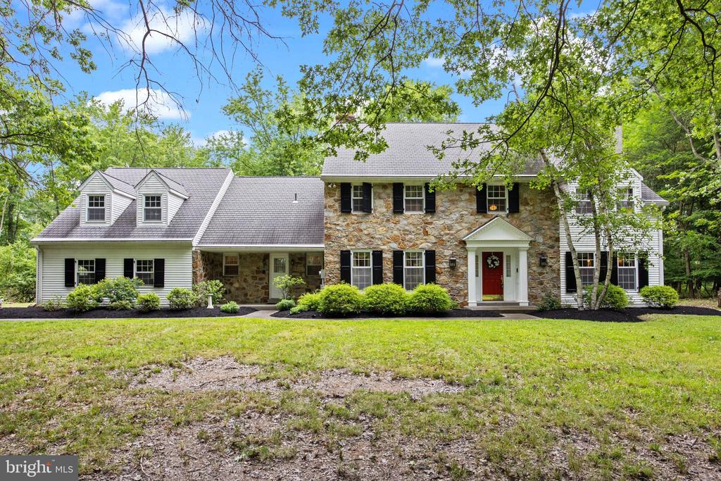 1230 STONGS LANE