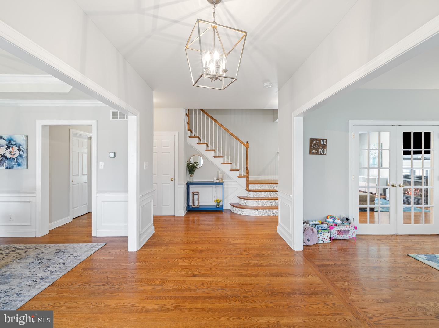 1211 Fairacres Rd
