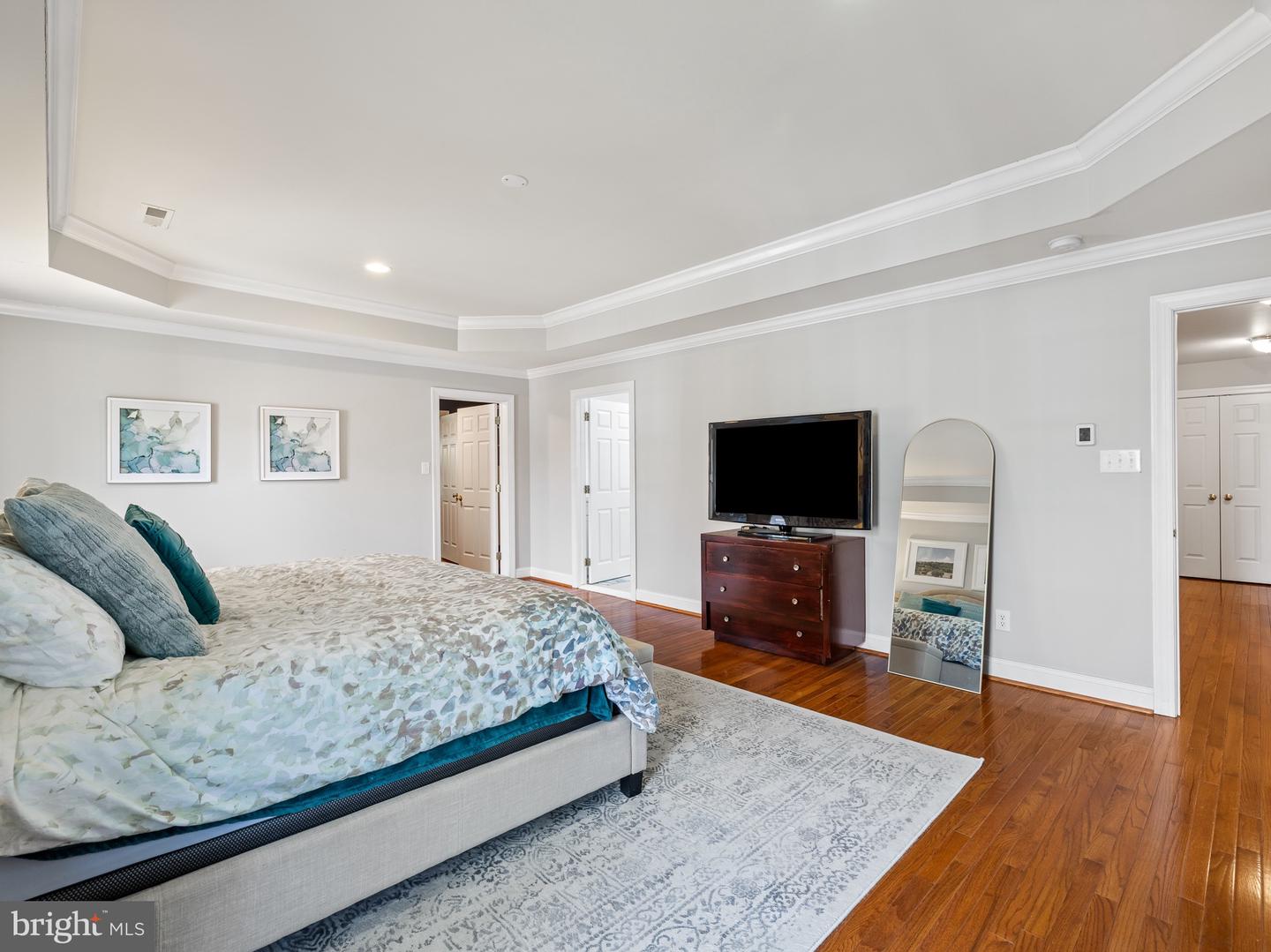 1211 Fairacres Rd