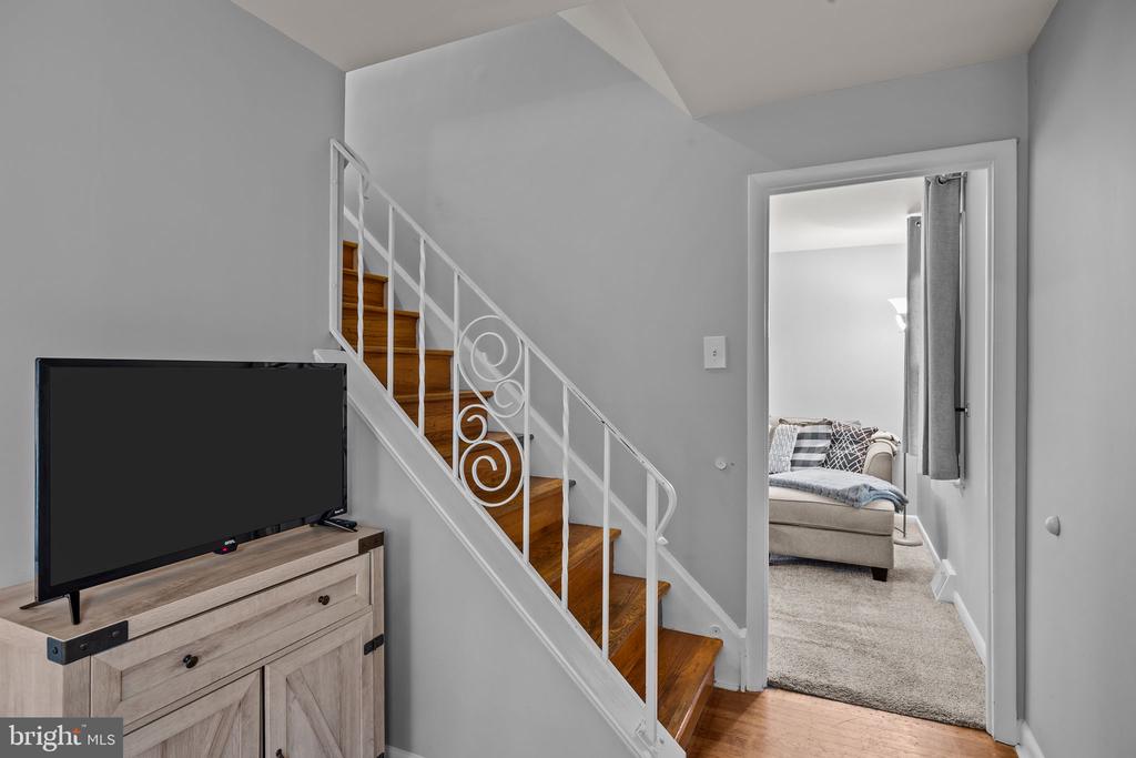 224 CRESTVIEW ROAD