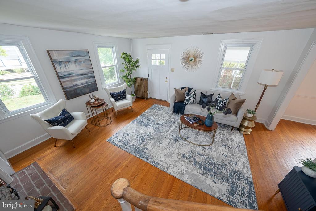 212 HENLEY ROAD