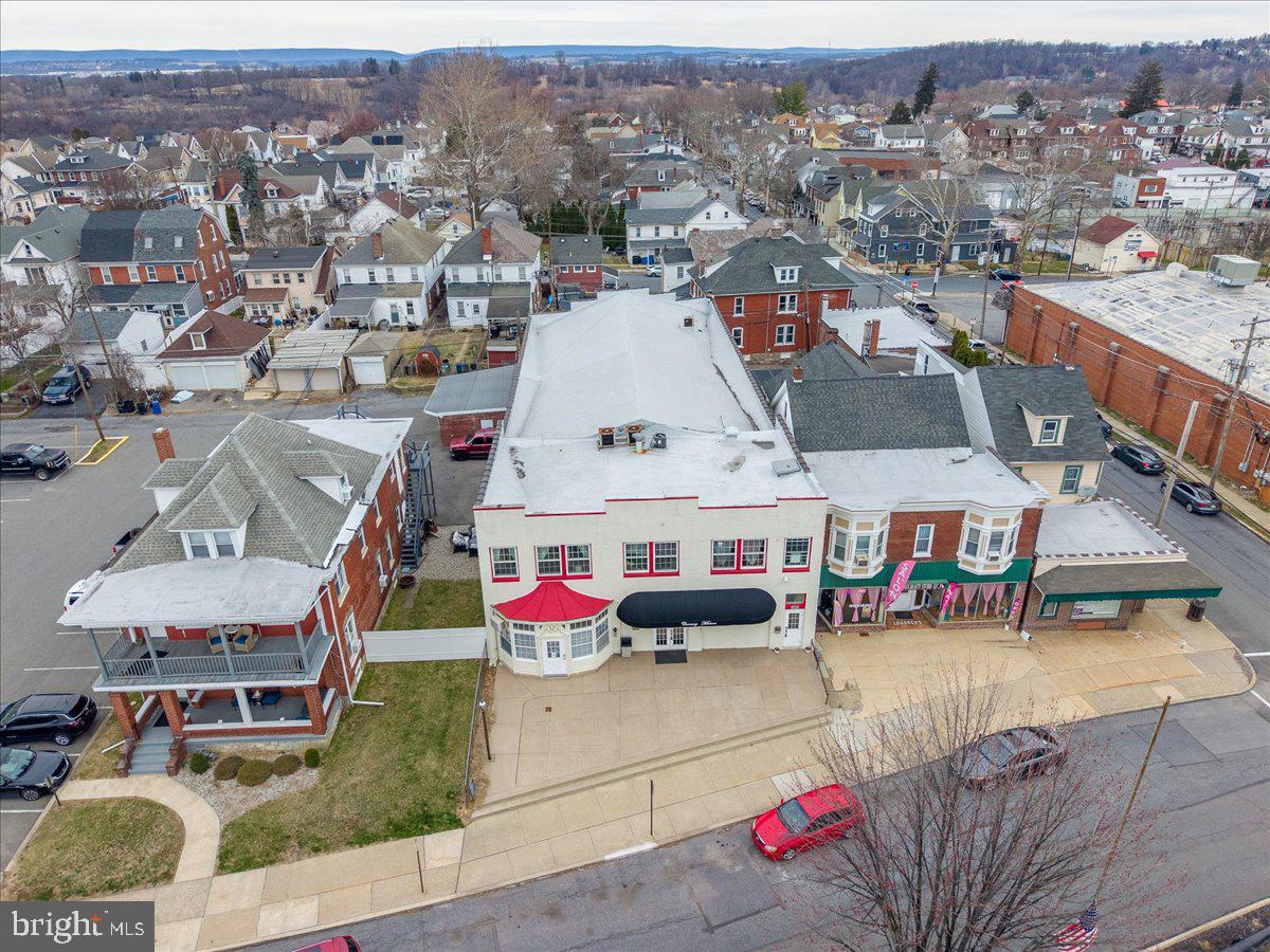 1707 WASHINGTON BOULEVARD