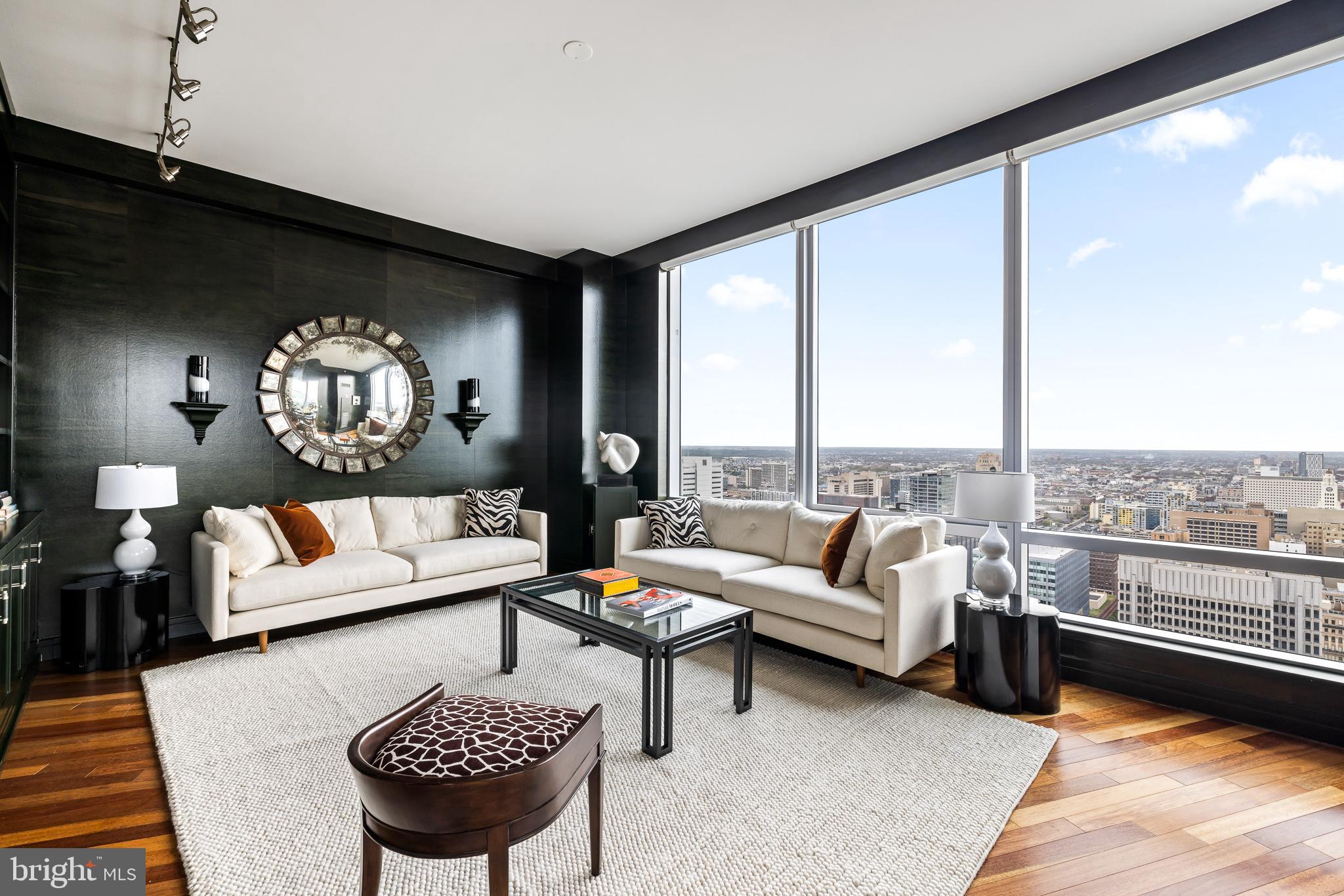 1414 S PENN SQUARE Unit: 40B