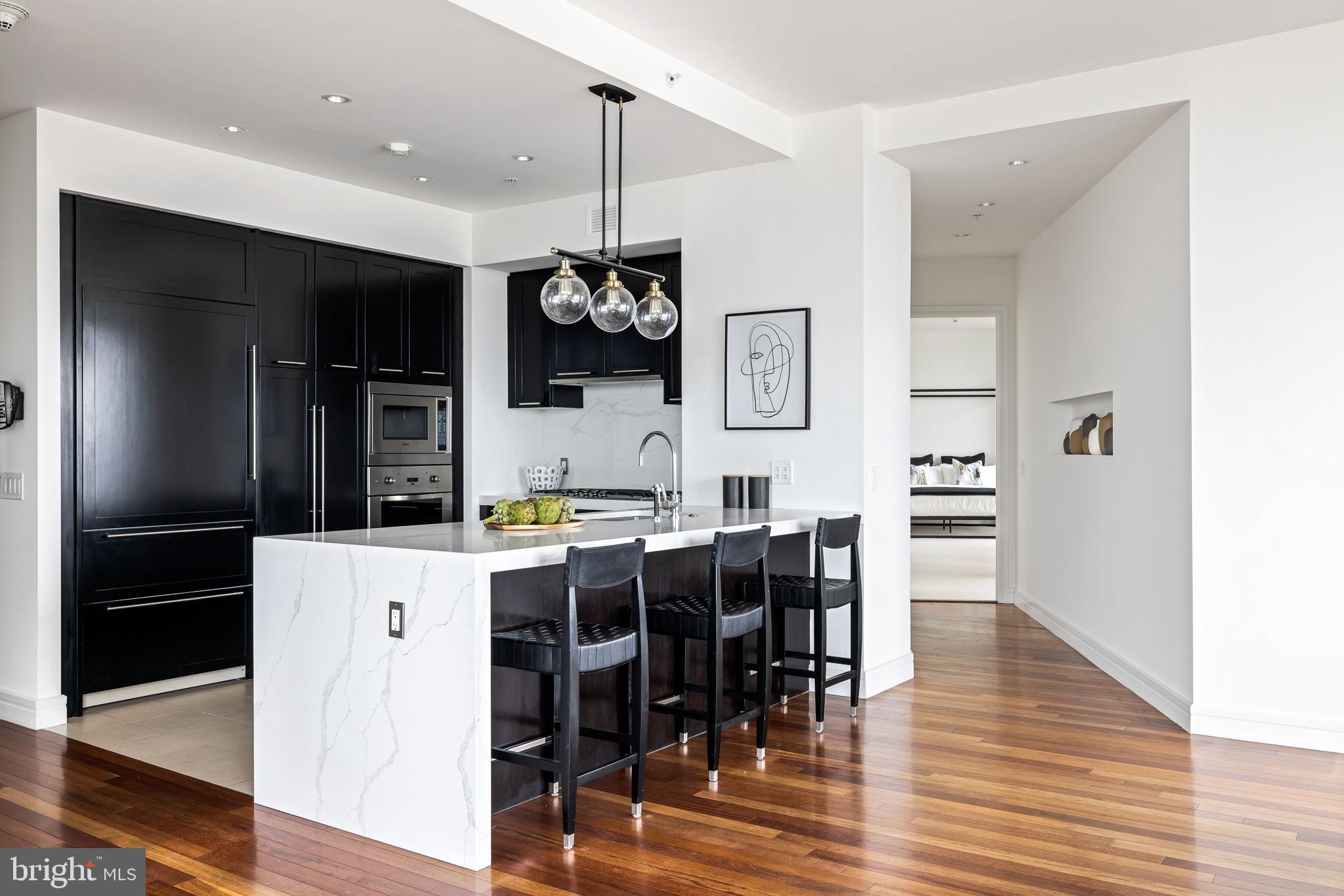 1414 S PENN SQUARE Unit: 40B