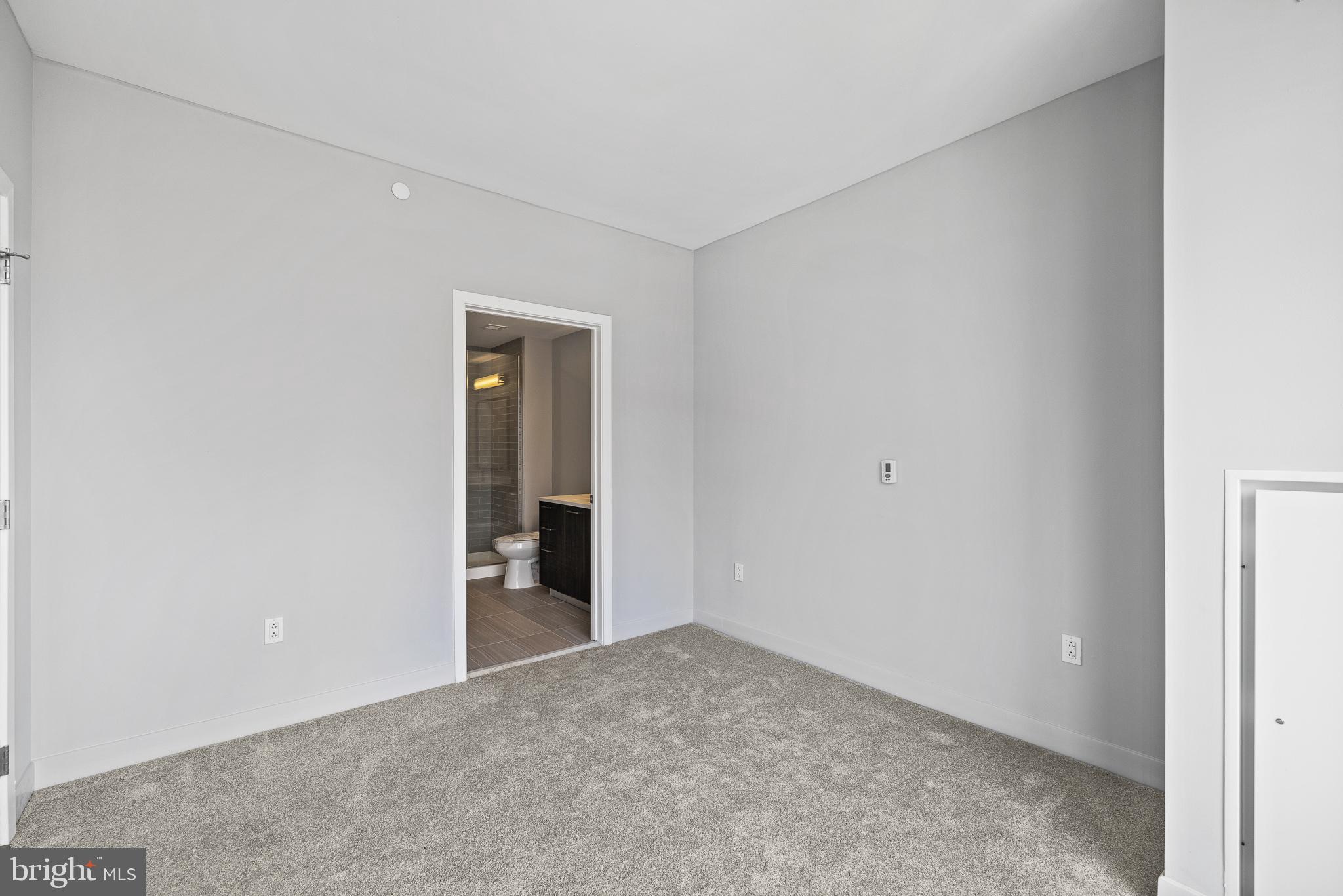 1213 WALNUT STREET Unit: 2405